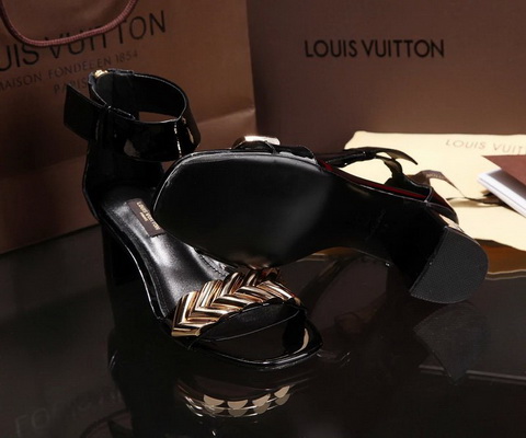 LV Sandals Women--014